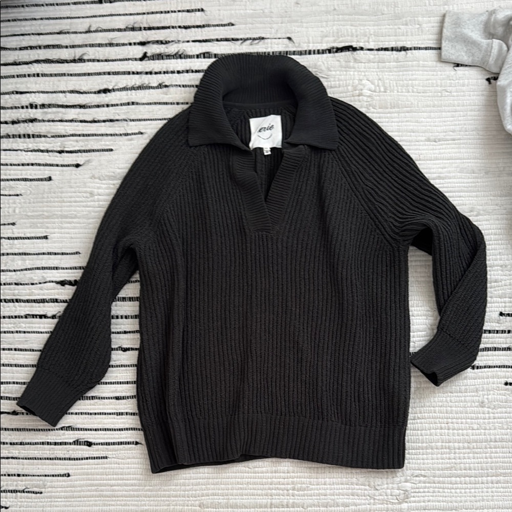 Etoile Black Ribbed Sweater